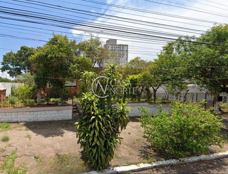 Terreno à venda  com 1089m², Rua Alberto Silva no bairro Vila Ipiranga em Porto Alegre