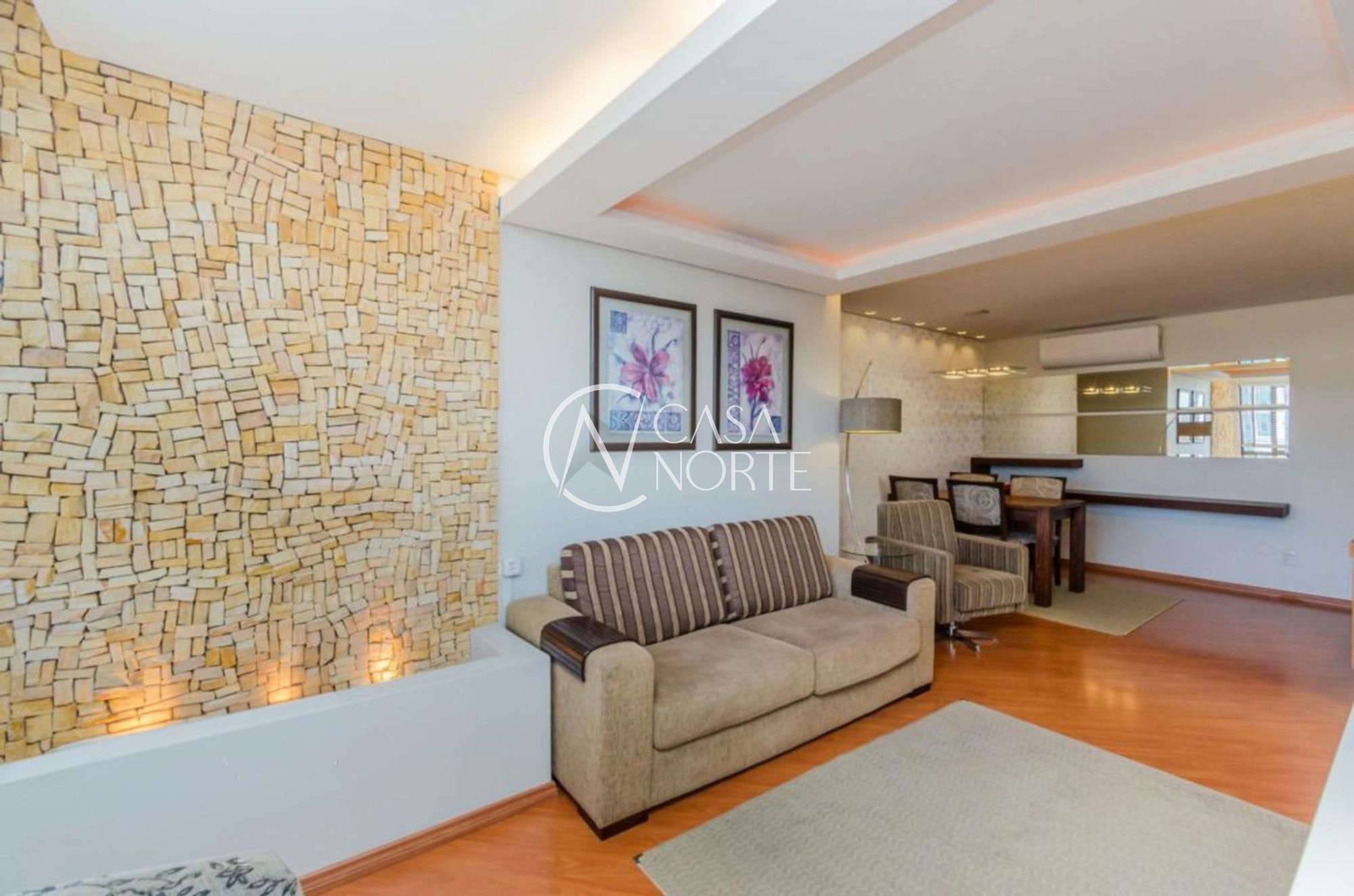 Apartamento à venda com 2 quartos, 89m², 1 suíte, 2 vagas, Rua Washington Luiz no bairro Centro Histórico em Porto Alegre