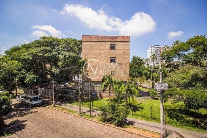 Apartamento à venda com 3 quartos, 106m², Rua Laurindo no bairro Santana em Porto Alegre