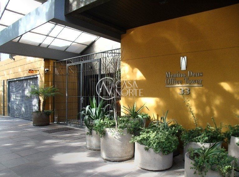 Sala Comercial à venda , 26m², Rua Saldanha Marinho no bairro Menino Deus em Porto Alegre