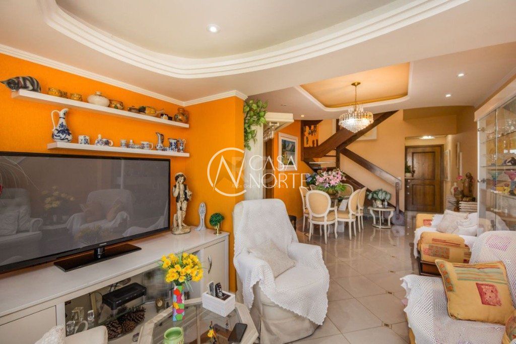 Cobertura à venda com 3 quartos, 199m², 1 suíte, 2 vagas, Rua José Honorato dos Santos no bairro Azenha em Porto Alegre