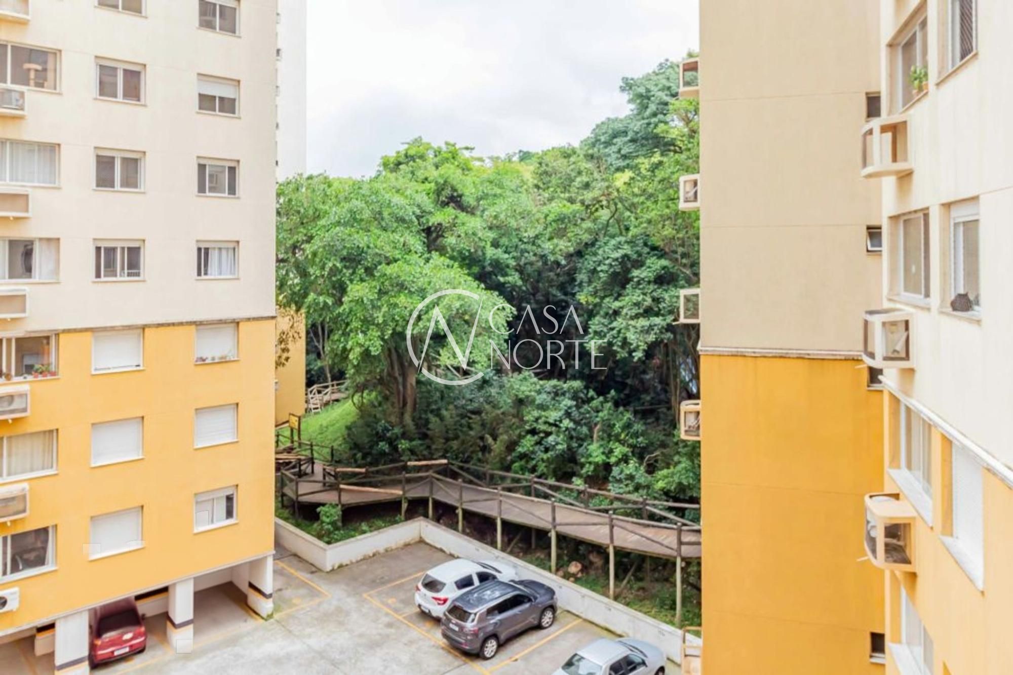 Apartamento à venda com 3 quartos, 65m², 1 suíte, 1 vaga, Avenida Bento Gonçalves no bairro Partenon em Porto Alegre