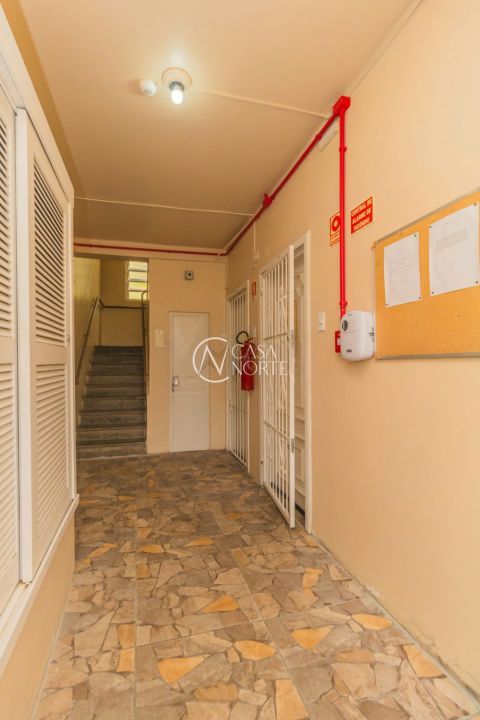 Apartamento à venda com 2 quartos, 66m², Avenida Bento Gonçalves no bairro Partenon em Porto Alegre