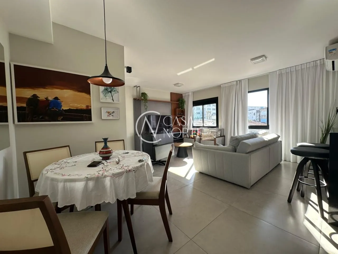Apartamento à venda com 1 quarto, 61m², 1 vaga, Rua Professor Freitas e Castro no bairro Azenha em Porto Alegre