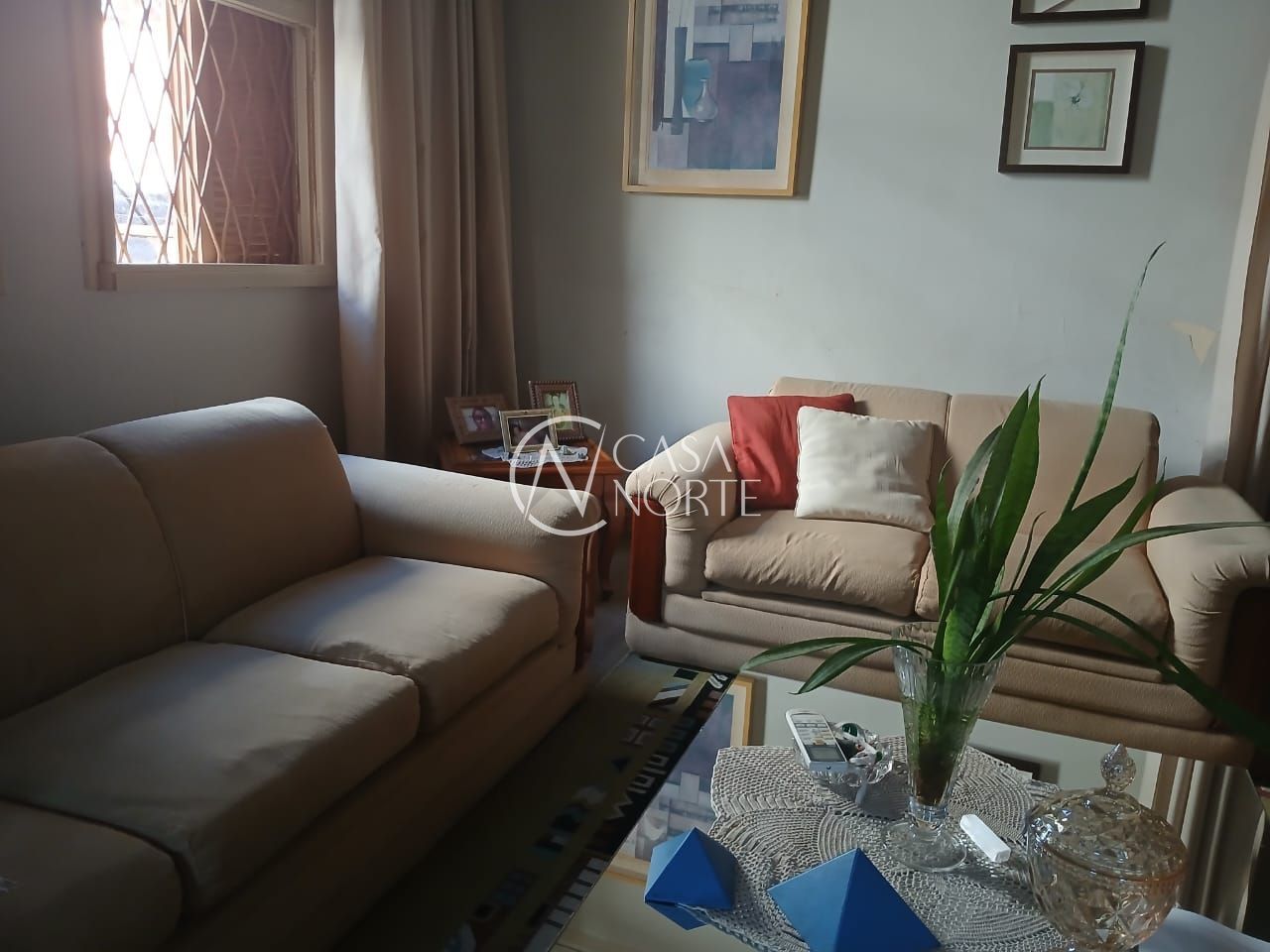 Casa à venda com 3 quartos, 137m², 2 vagas, Rua Germano Hasslocher no bairro Azenha em Porto Alegre