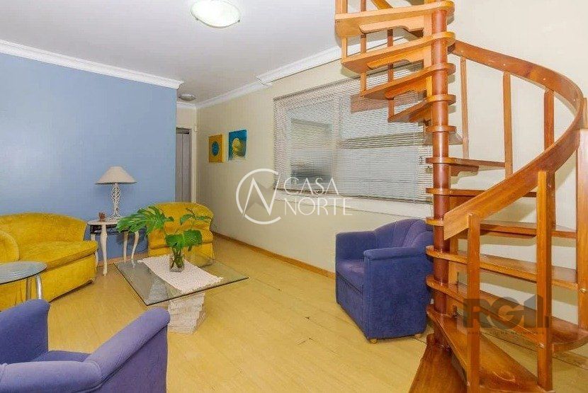 Cobertura à venda com 4 quartos, 131m², 1 suíte, Avenida Itaqui no bairro Petrópolis em Porto Alegre