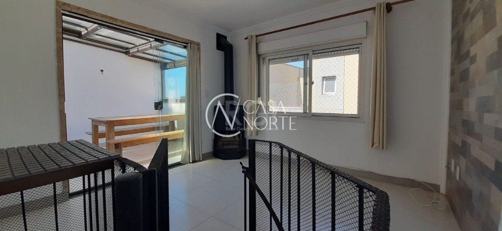 Cobertura à venda com 1 quarto, 77m², 1 vaga, Rua Santa Flora no bairro Nonoai em Porto Alegre
