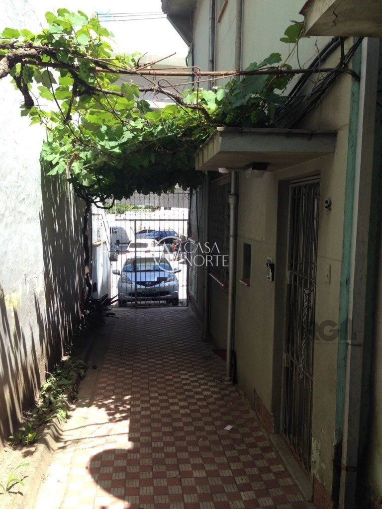 Prédio Comercial à venda , 200m², Rua Coronel Aparício Borges no bairro Glória em Porto Alegre