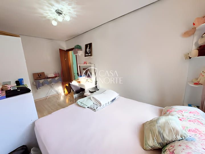 Casa de Condomínio à venda com 3 quartos, 137m², 1 suíte, 2 vagas, Rua Pau-Brasil no bairro Hípica em Porto Alegre