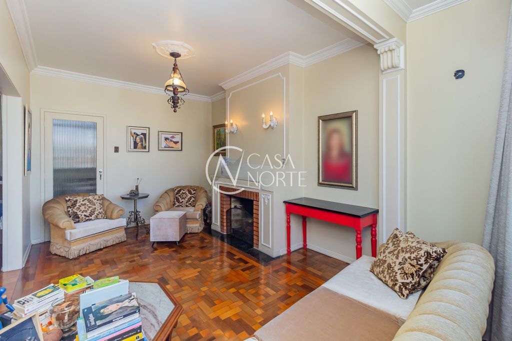 Apartamento à venda com 3 quartos, 165m², 1 suíte, 2 vagas, Rua Augusto Pestana no bairro Santana em Porto Alegre