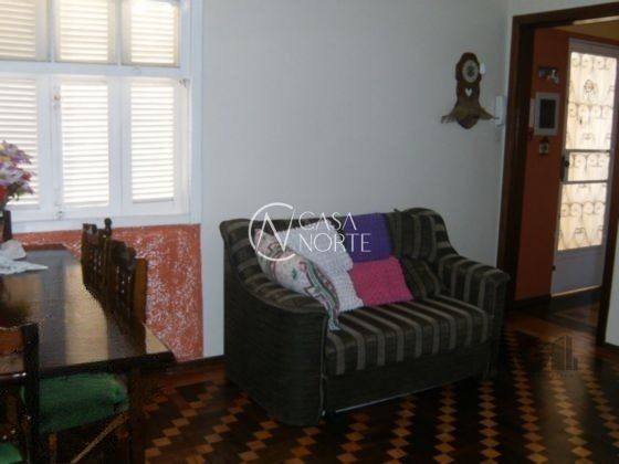 Apartamento à venda com 3 quartos, 81m², Rua Gonçalves Dias no bairro Menino Deus em Porto Alegre