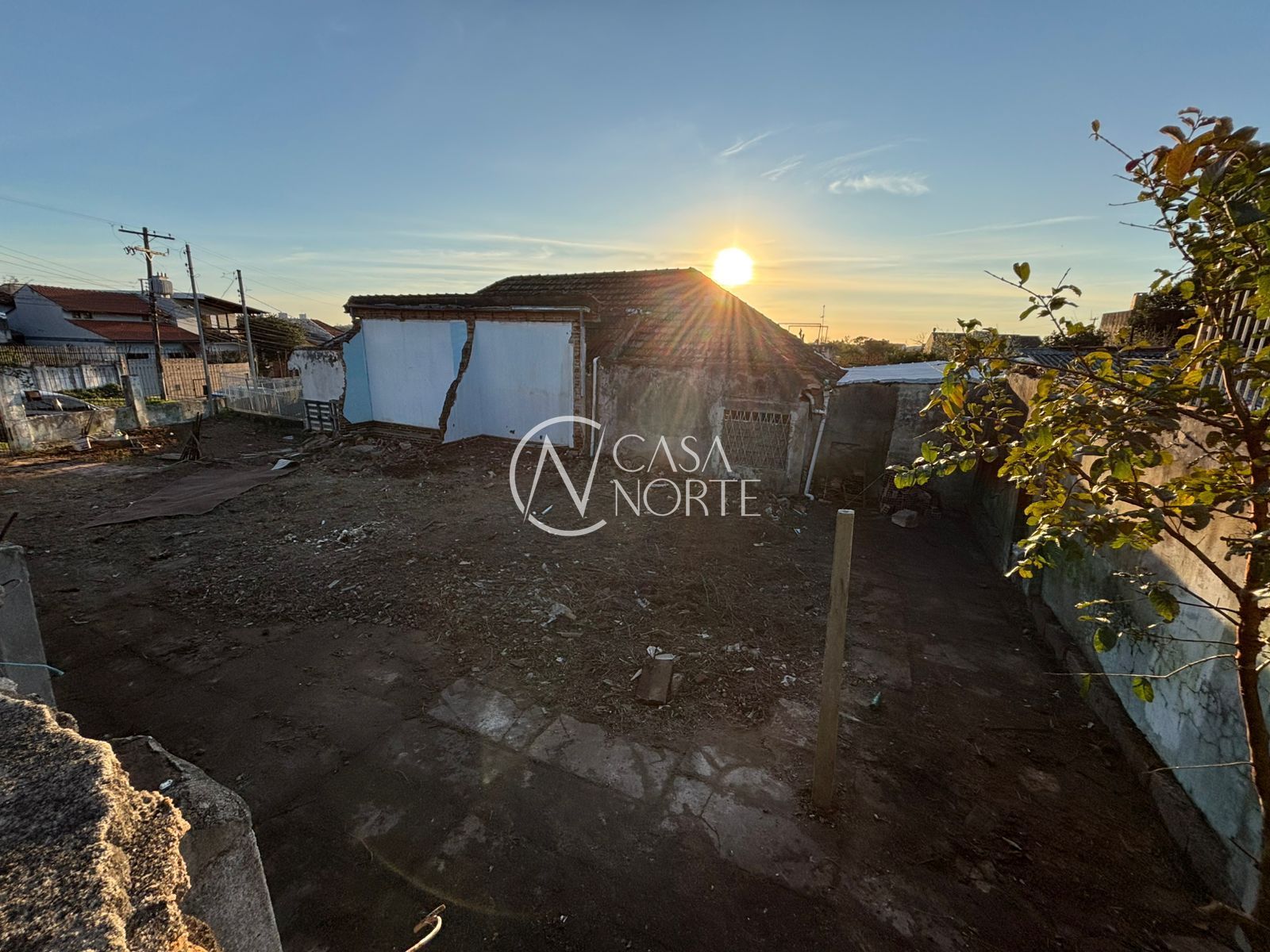 Terreno à venda  com 226m², Rua Padre Teschauer no bairro Glória em Porto Alegre