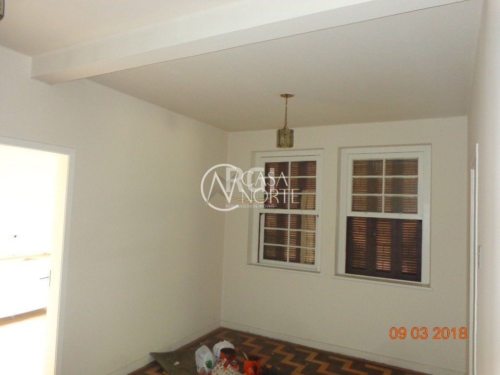 Prédio Comercial à venda , 400m², Rua Professor Ivo Corseuil no bairro Petrópolis em Porto Alegre