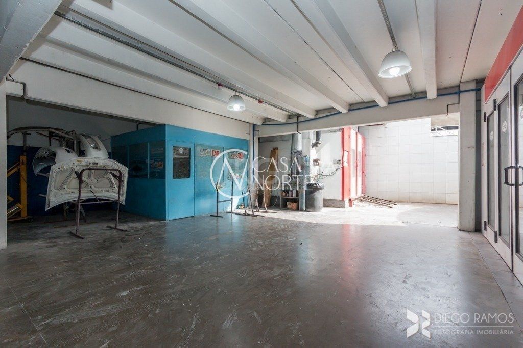 Prédio Comercial à venda , 2235m², 100 vagas, Avenida Otto Niemeyer no bairro Tristeza em Porto Alegre