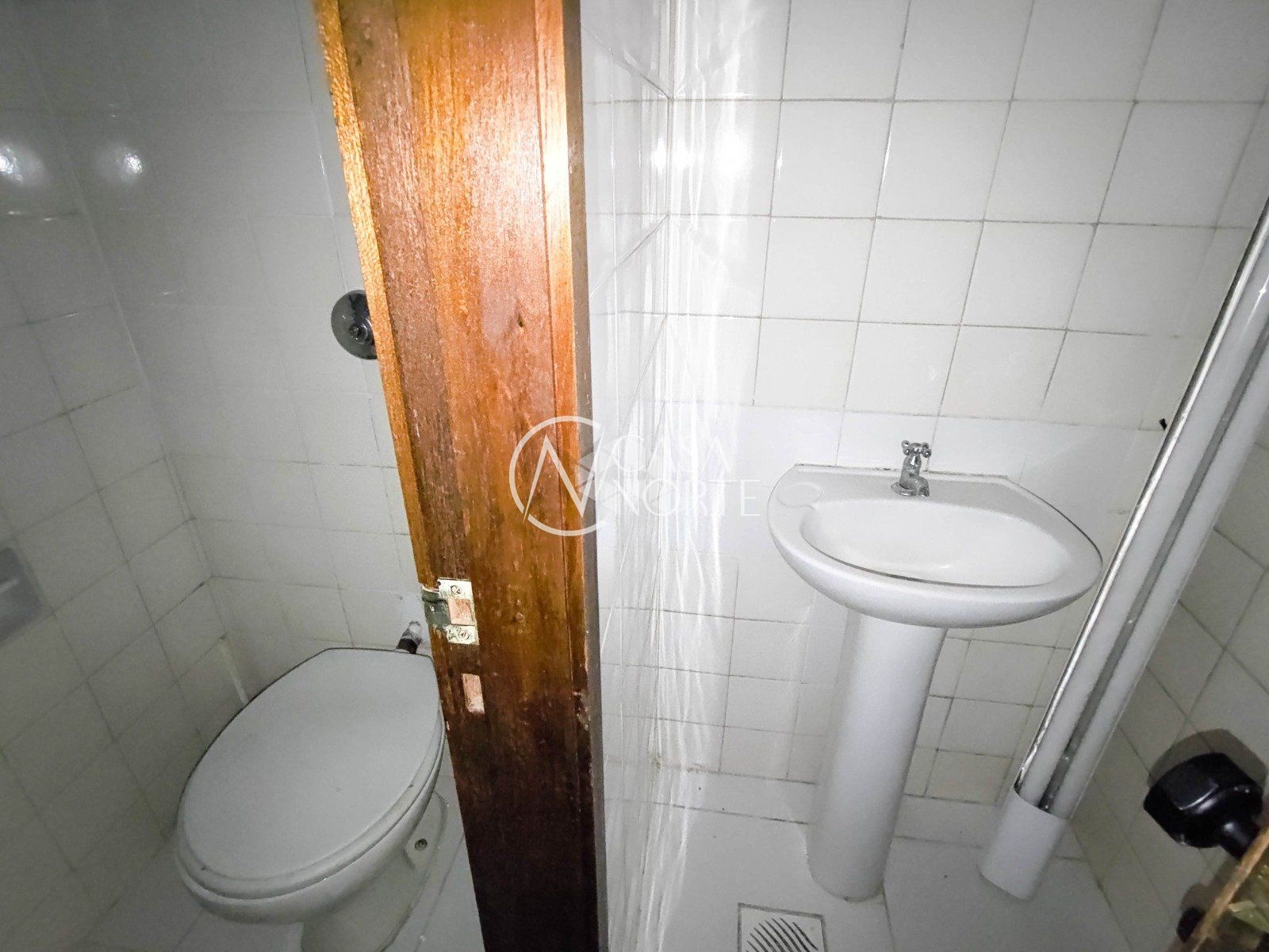 Sala Comercial à venda , 49m², Rua dos Andradas no bairro Centro Histórico em Porto Alegre