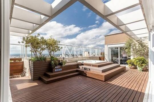 Cobertura à venda com 6 quartos, 626m², 6 suítes, 7 vagas, Rua Almirante Abreu no bairro Rio Branco em Porto Alegre