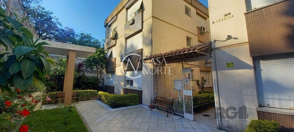 Apartamento à venda com 2 quartos, 56m², 1 vaga, Travessa Marechal Bormann no bairro Teresópolis em Porto Alegre