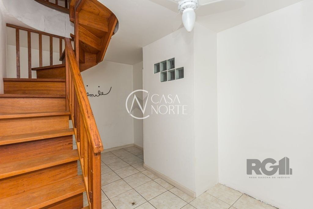 Cobertura à venda com 3 quartos, 150m², 1 suíte, Avenida da Azenha no bairro Azenha em Porto Alegre