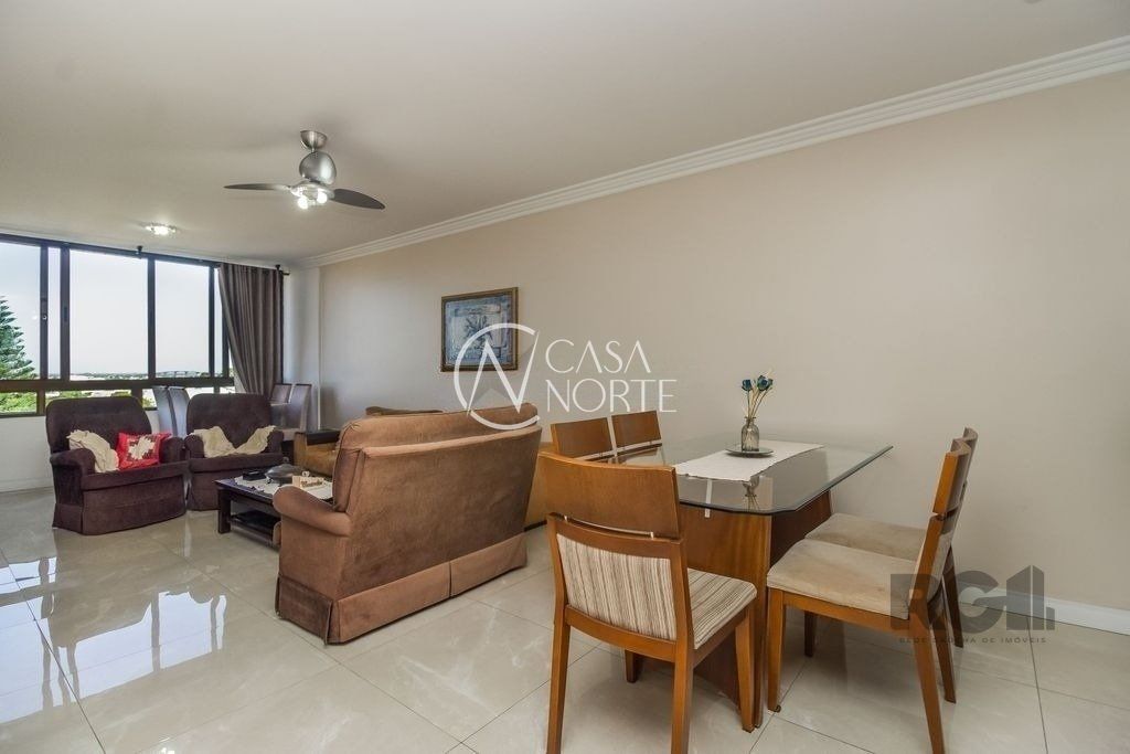 Apartamento à venda com 3 quartos, 107m², 1 suíte, 2 vagas, Rua Irene Capponi Santiago no bairro Cristo Redentor em Porto Alegre