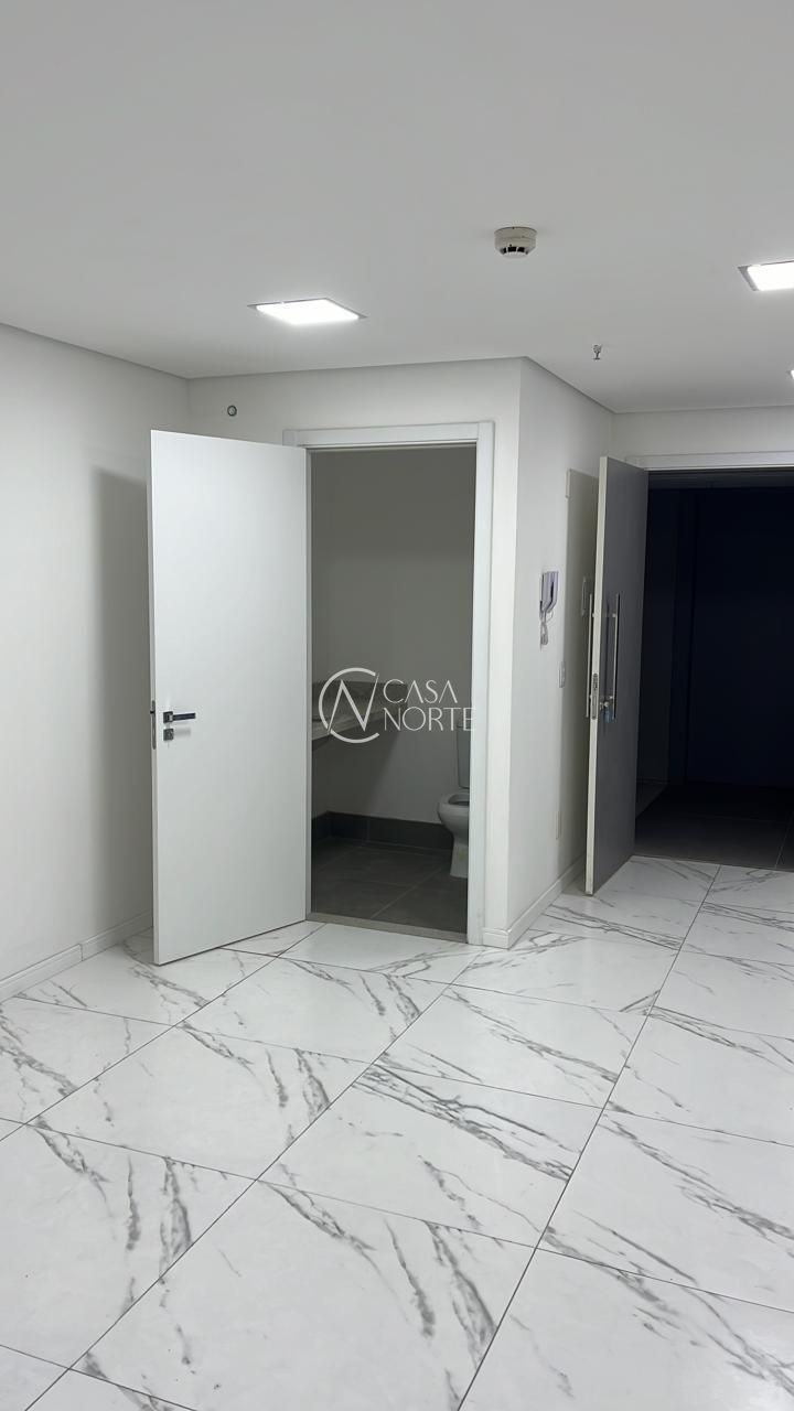 Sala Comercial à venda com 1 quarto, 30m², Avenida Aparício Borges no bairro Teresópolis em Porto Alegre