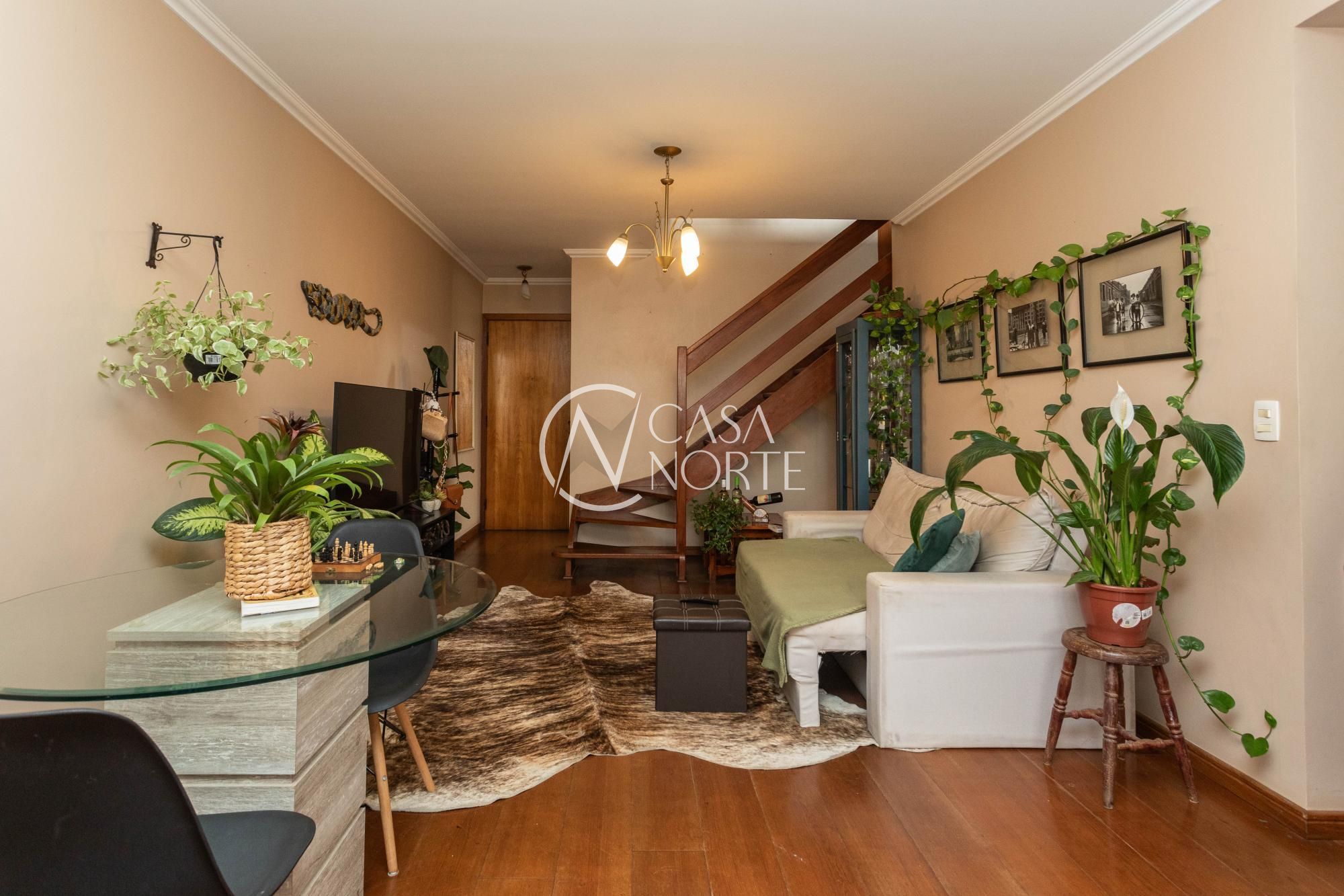 Apartamento à venda com 3 quartos, 220m², 1 suíte, 2 vagas, Rua João Paetzel no bairro Chácara das Pedras em Porto Alegre