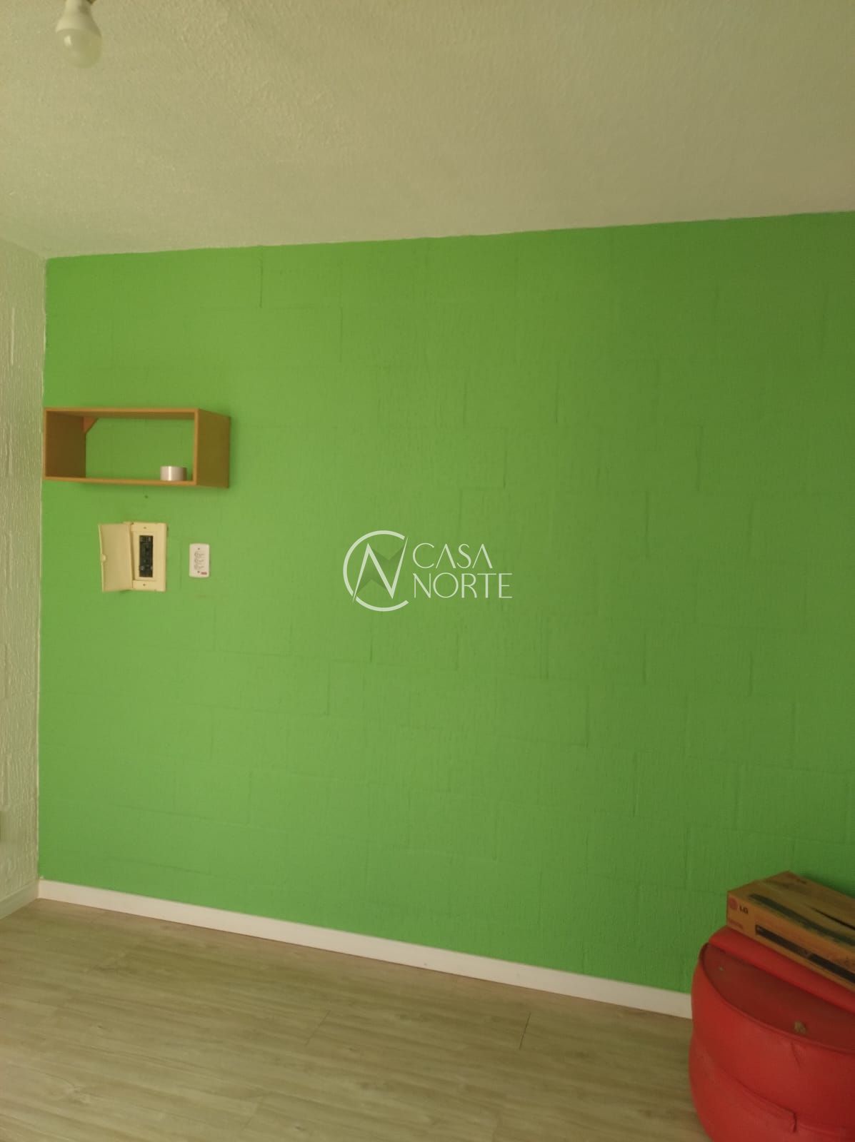 Apartamento à venda com 2 quartos, 38m², 1 vaga, Beco Pedro Rodrigues Bittencourt no bairro Vila Nova em Porto Alegre