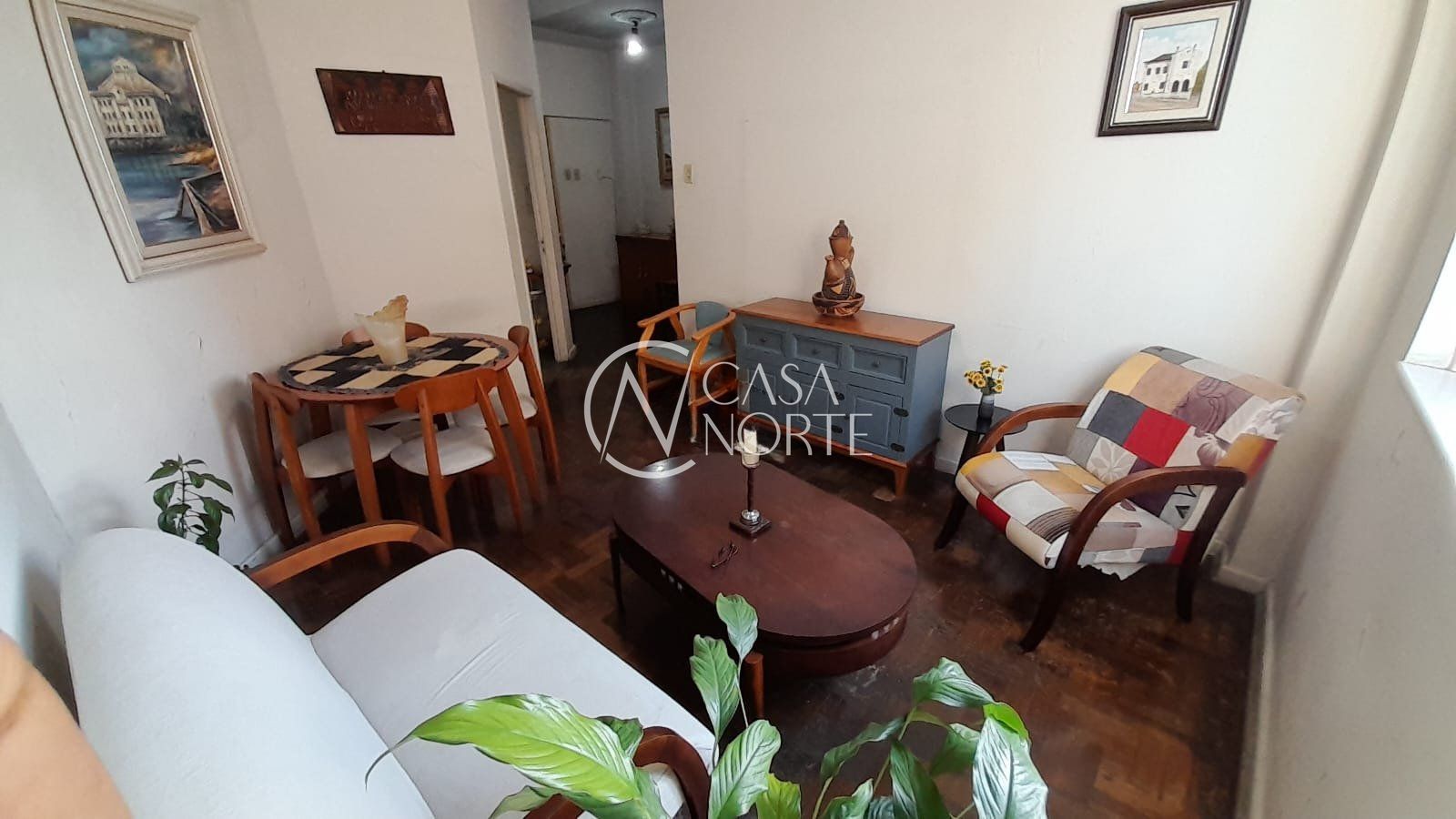 Apartamento à venda com 2 quartos, 72m², Rua Duque de Caxias no bairro Centro Histórico em Porto Alegre