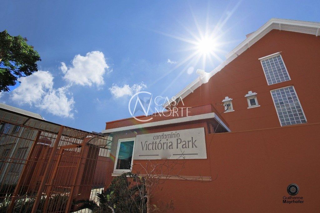 Casa de Condomínio à venda com 3 quartos, 107m², 1 suíte, 1 vaga, Avenida Arnaldo Bohrer no bairro Teresópolis em Porto Alegre