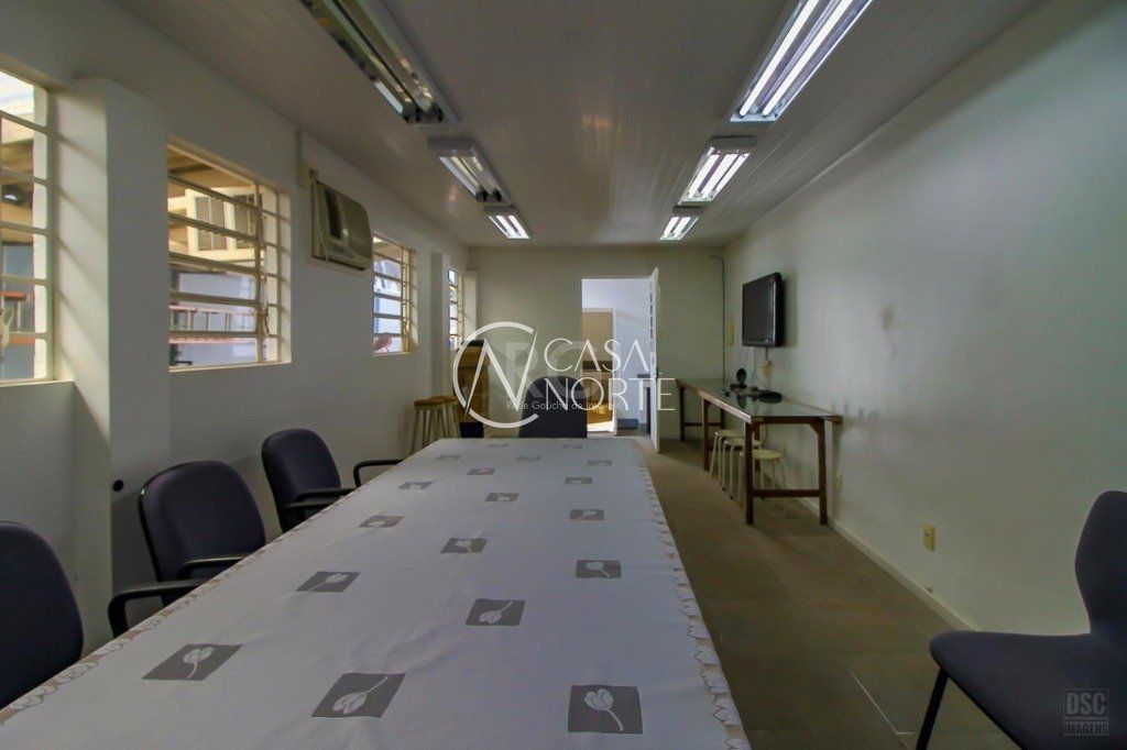 Prédio Comercial à venda , 247m², Rua Coronel Aparício Borges no bairro Glória em Porto Alegre