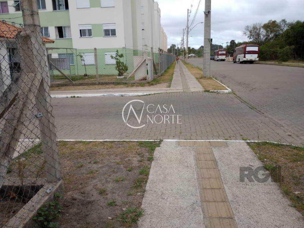 Apartamento à venda com 2 quartos, 68m², 1 vaga, Avenida Juca Batista no bairro Hípica em Porto Alegre