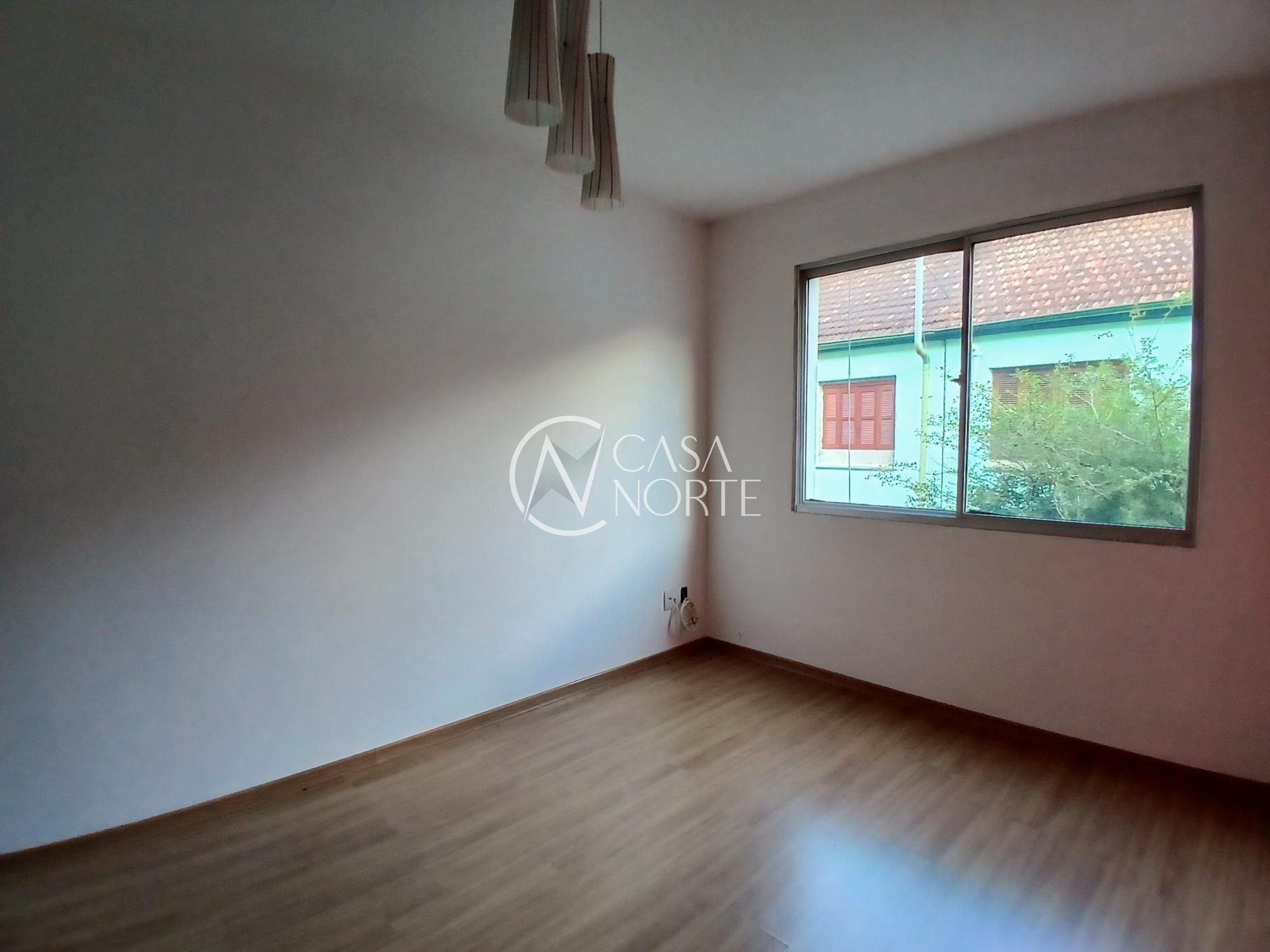 Apartamento à venda com 1 quarto, 40m², Avenida Clemenciano Barnasque no bairro Teresópolis em Porto Alegre