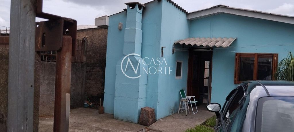 Casa à venda com 2 quartos, 115m², 2 vagas, Avenida Ferroviária Diretor Pestana no bairro Humaitá em Porto Alegre
