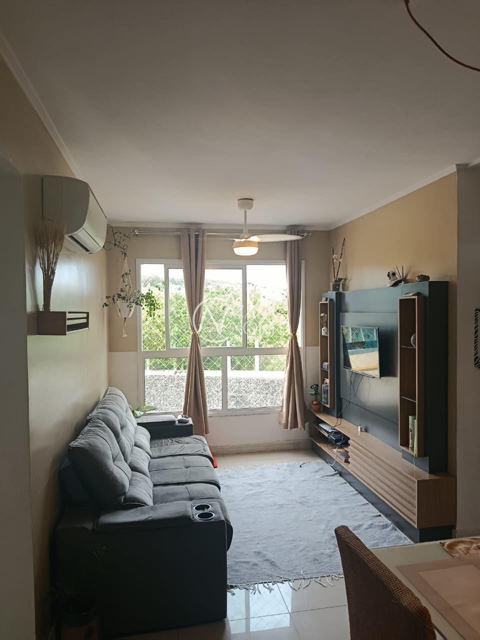 Apartamento à venda com 2 quartos, 56m², 1 vaga, Avenida da Cavalhada no bairro Cavalhada em Porto Alegre