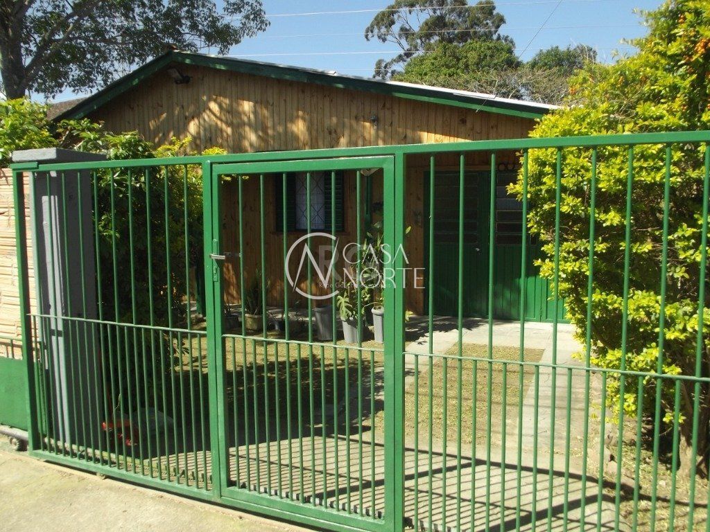 Casa à venda com 3 quartos, 150m², Rua Paulo Rubilar de Farias no bairro Restinga em Porto Alegre