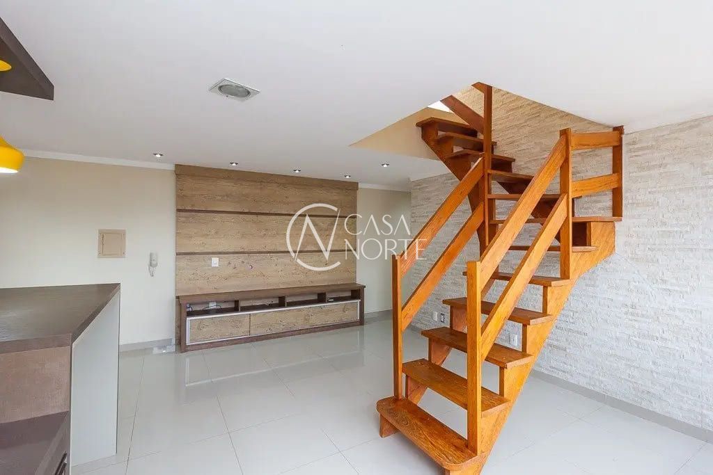 Cobertura à venda com 2 quartos, 124m², 1 vaga, Avenida Jacuí no bairro Cristal em Porto Alegre