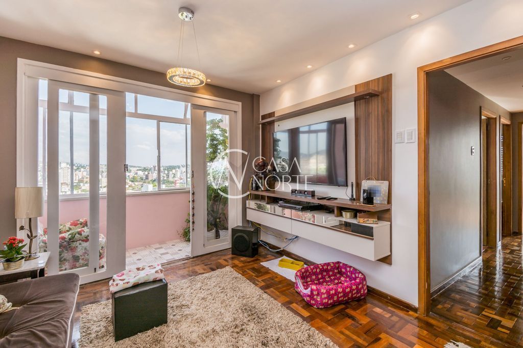 Apartamento à venda com 3 quartos, 110m², 2 suítes, 1 vaga, Rua Professor Duplan no bairro Rio Branco em Porto Alegre