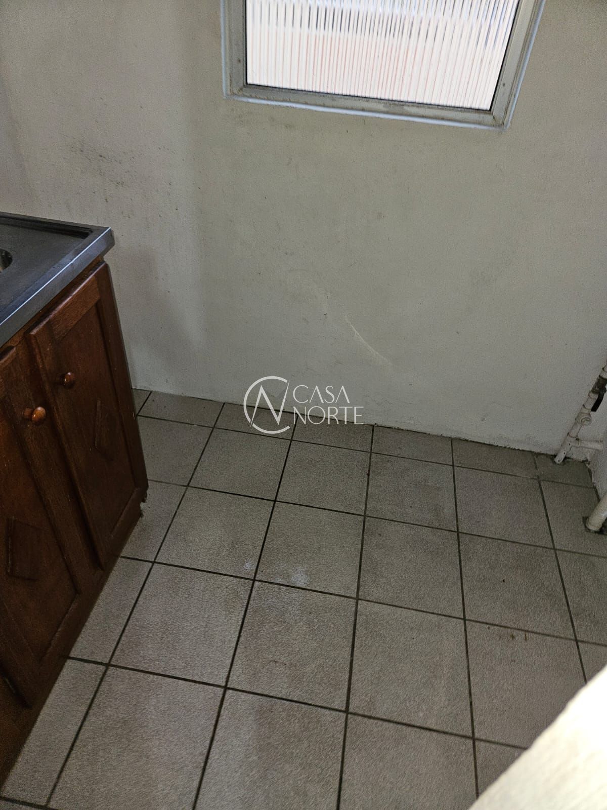 Apartamento à venda com 2 quartos, 39m², 1 vaga, Rua Nelson Zang no bairro Partenon em Porto Alegre