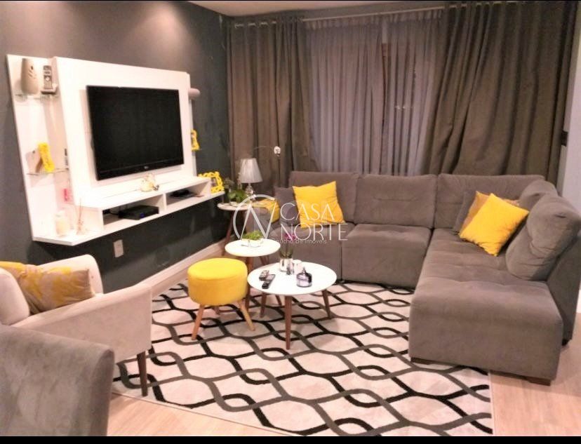 Casa à venda com 2 quartos, 67m², 3 vagas, Rua Marechal José Inácio da Silva no bairro Passo da Areia em Porto Alegre