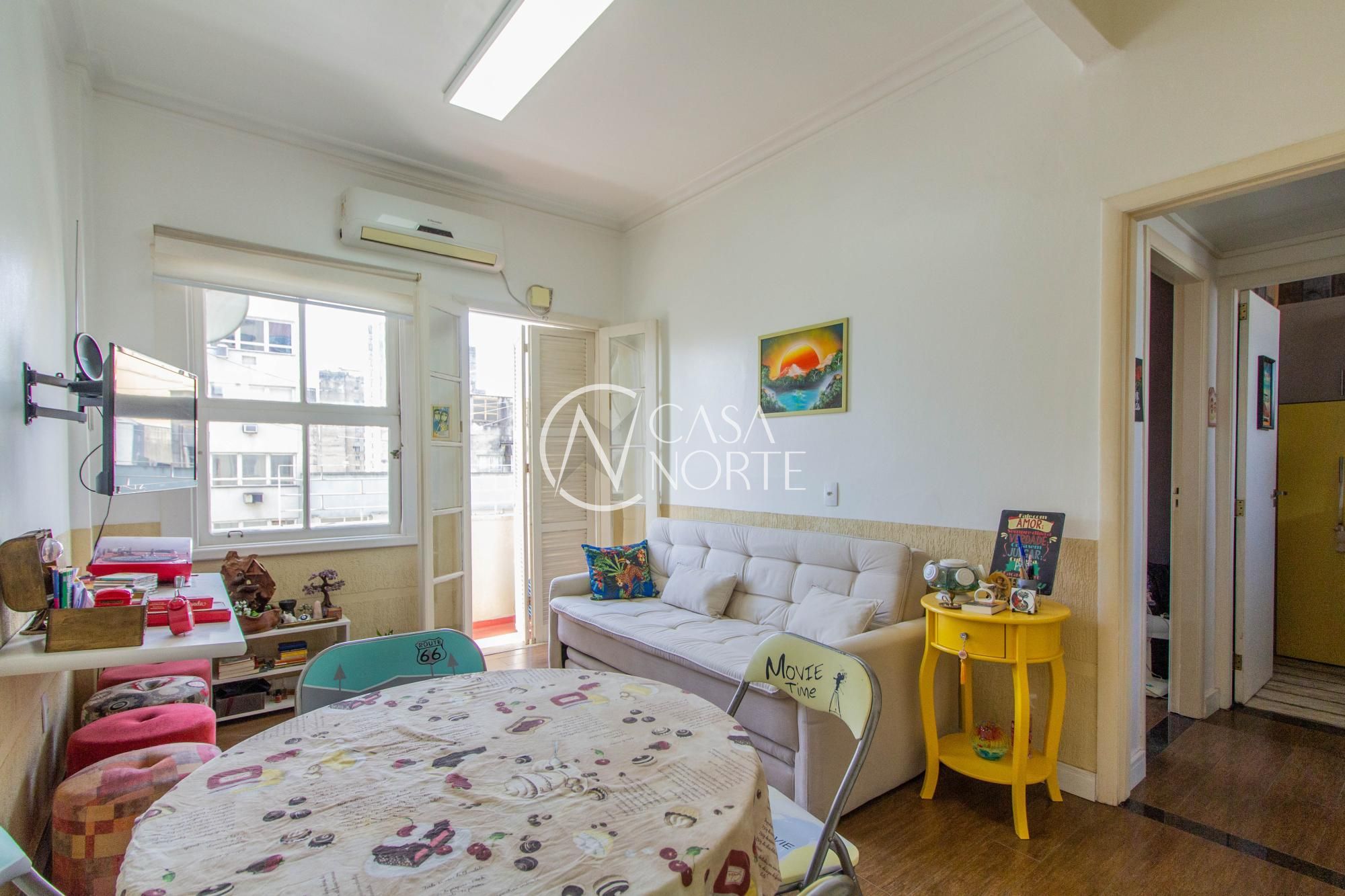 Apartamento à venda com 1 quarto, 37m², Avenida Senador Salgado Filho no bairro Centro Histórico em Porto Alegre