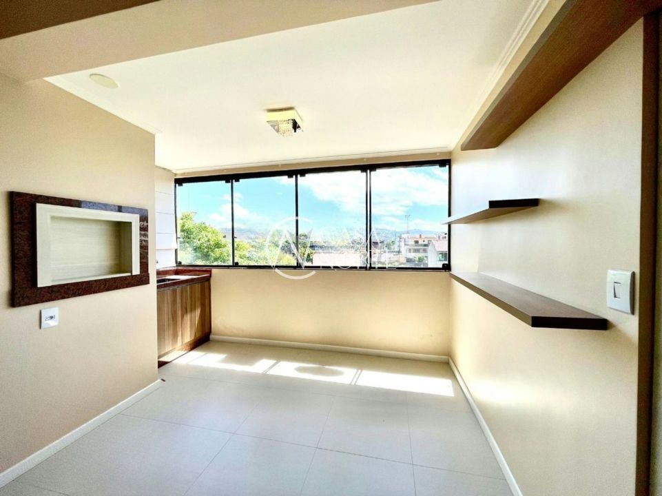 Apartamento à venda com 3 quartos, 95m², 1 suíte, 2 vagas, Avenida Otto Niemeyer no bairro Tristeza em Porto Alegre