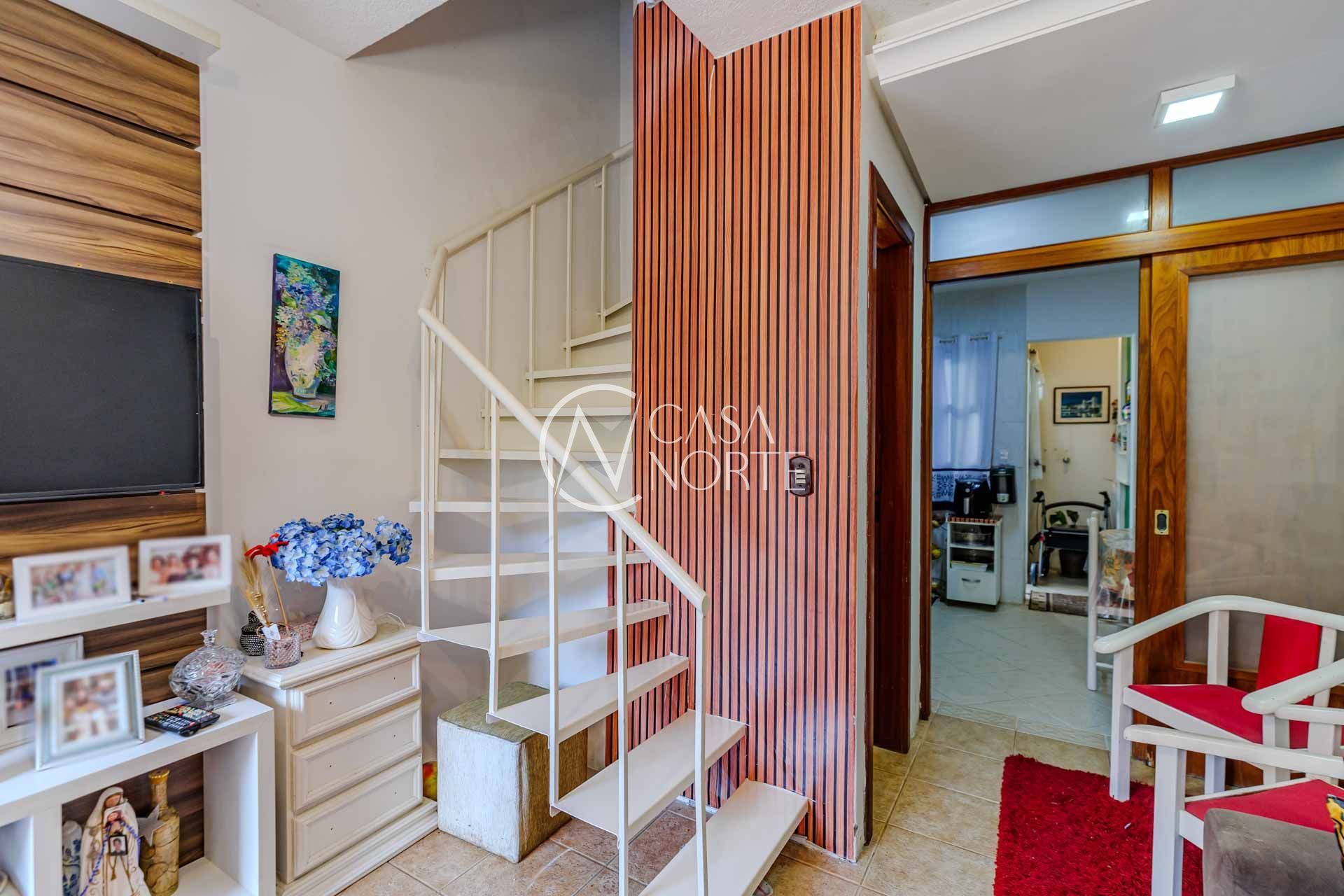 Casa de Condomínio à venda com 3 quartos, 73m², 1 vaga, Rua Professor Carvalho Freitas no bairro Teresópolis em Porto Alegre