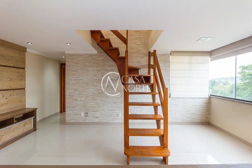 Cobertura à venda com 2 quartos, 124m², 1 vaga, Avenida Jacuí no bairro Cristal em Porto Alegre