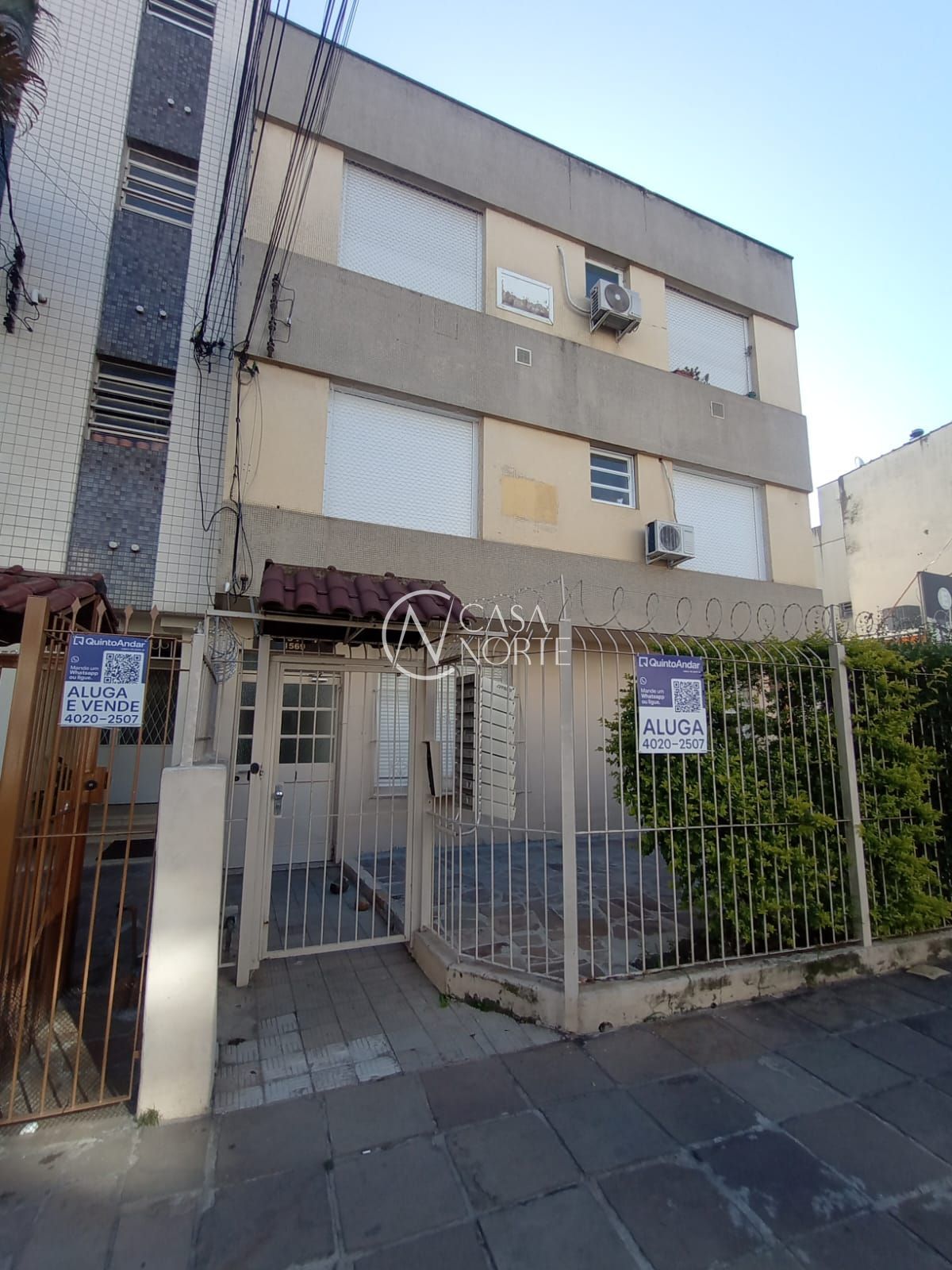 Apartamento à venda com 2 quartos, 57m², 1 suíte, Rua General Lima e Silva no bairro Azenha em Porto Alegre