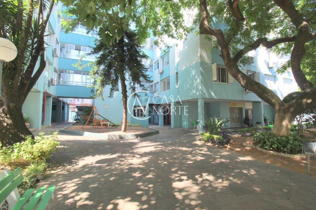 Loja à venda , 43m², Rua Doutor Campos Velho no bairro Cristal em Porto Alegre