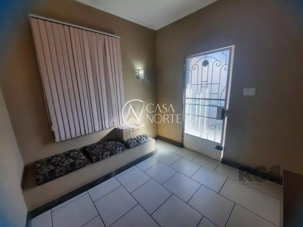 Casa à venda com 3 quartos, 125m², 1 suíte, 3 vagas, Rua Nossa Senhora das Graças no bairro Glória em Porto Alegre