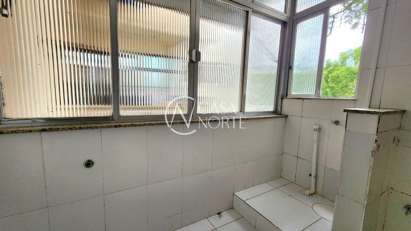 Apartamento à venda com 2 quartos, 67m², 1 vaga, Avenida Eduardo Prado no bairro Cavalhada em Porto Alegre