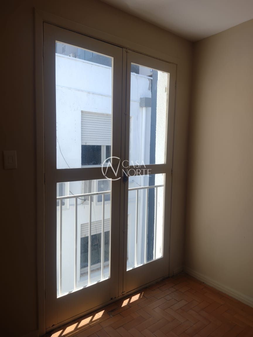 Apartamento à venda com 2 quartos, 57m², 1 vaga, Rua Coronel André Belo no bairro Menino Deus em Porto Alegre