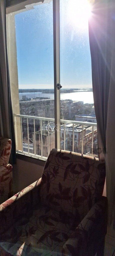 Apartamento à venda com 1 quarto, 37m², Rua Riachuelo no bairro Centro em Porto Alegre