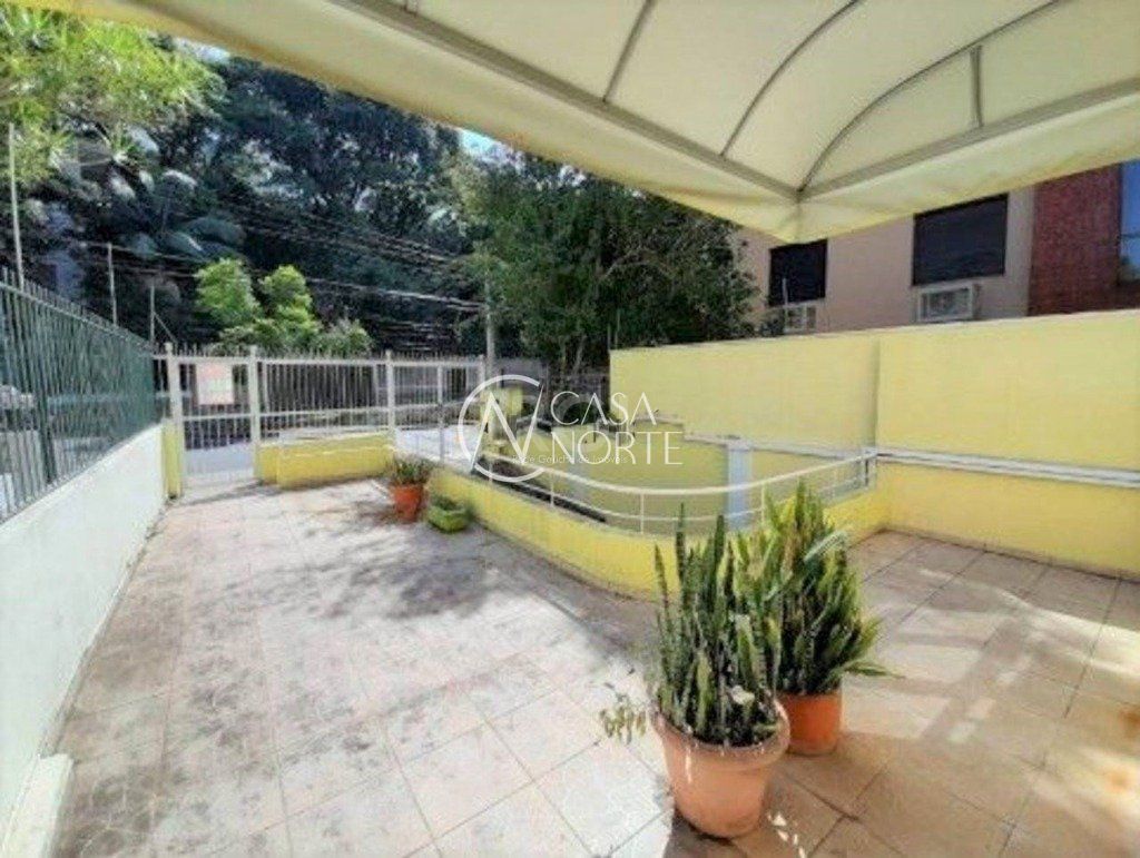 Casa Comercial à venda , 258m², 3 vagas, Rua Professor Alvaro Alvim no bairro Rio Branco em Porto Alegre
