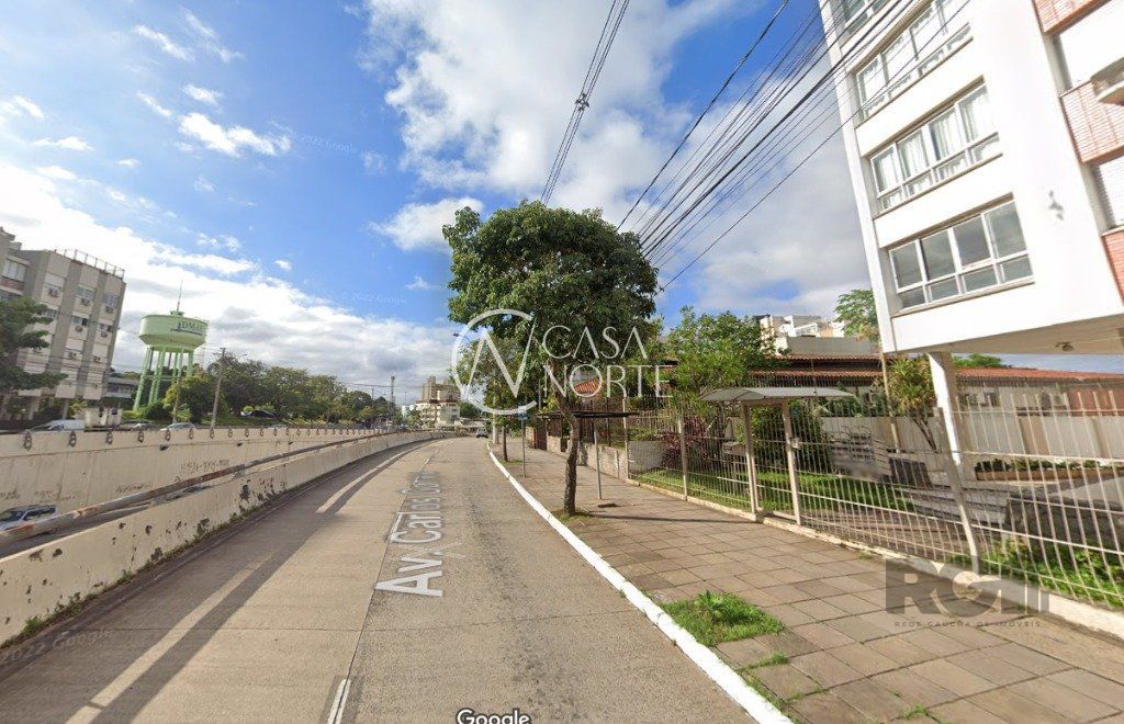 Apartamento à venda com 3 quartos, 120m², 1 vaga, Avenida Carlos Gomes no bairro Boa Vista em Porto Alegre